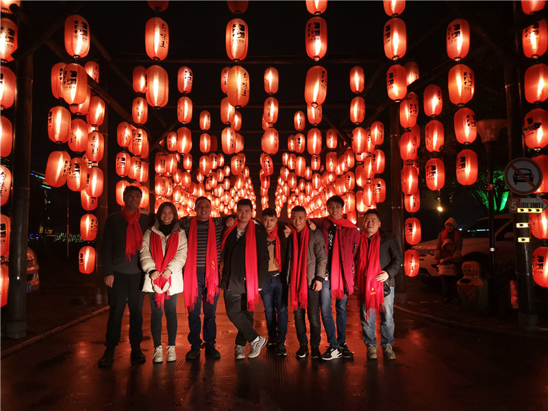 聚會照片 聚會照片